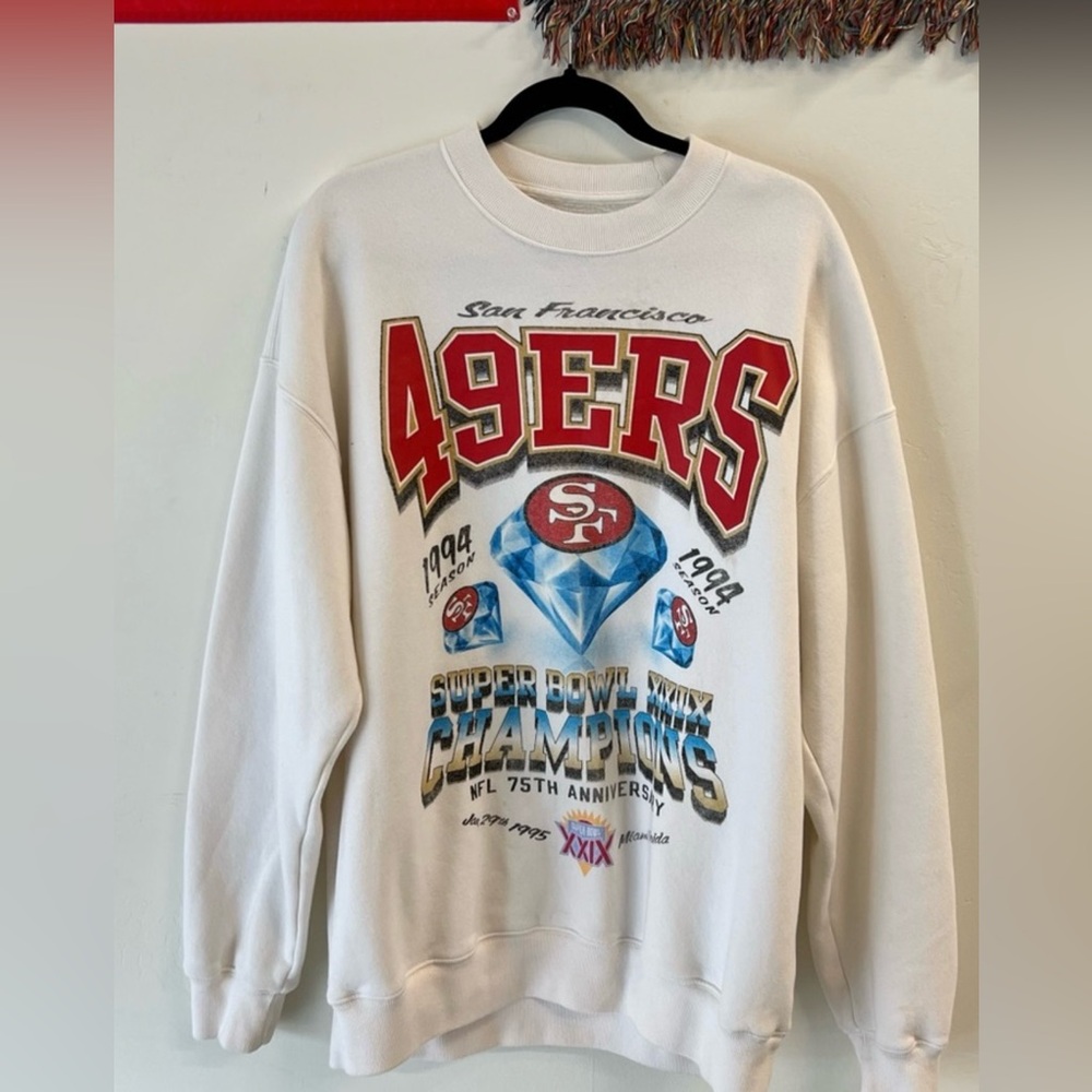 Abercrombie & Fitch 49ers White Crewneck Sweater